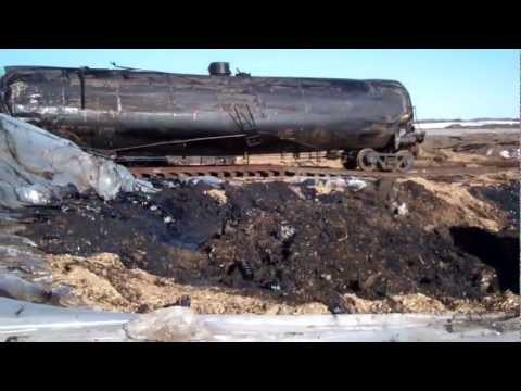 Tar Sands oil spill at train derailment in Parkers Prairie MN