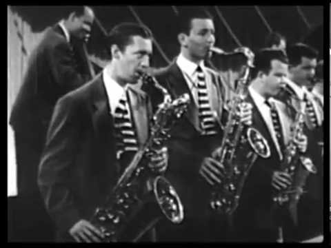 jazz: DRUMMER MAN (1947) - Gene Krupa goes nuts