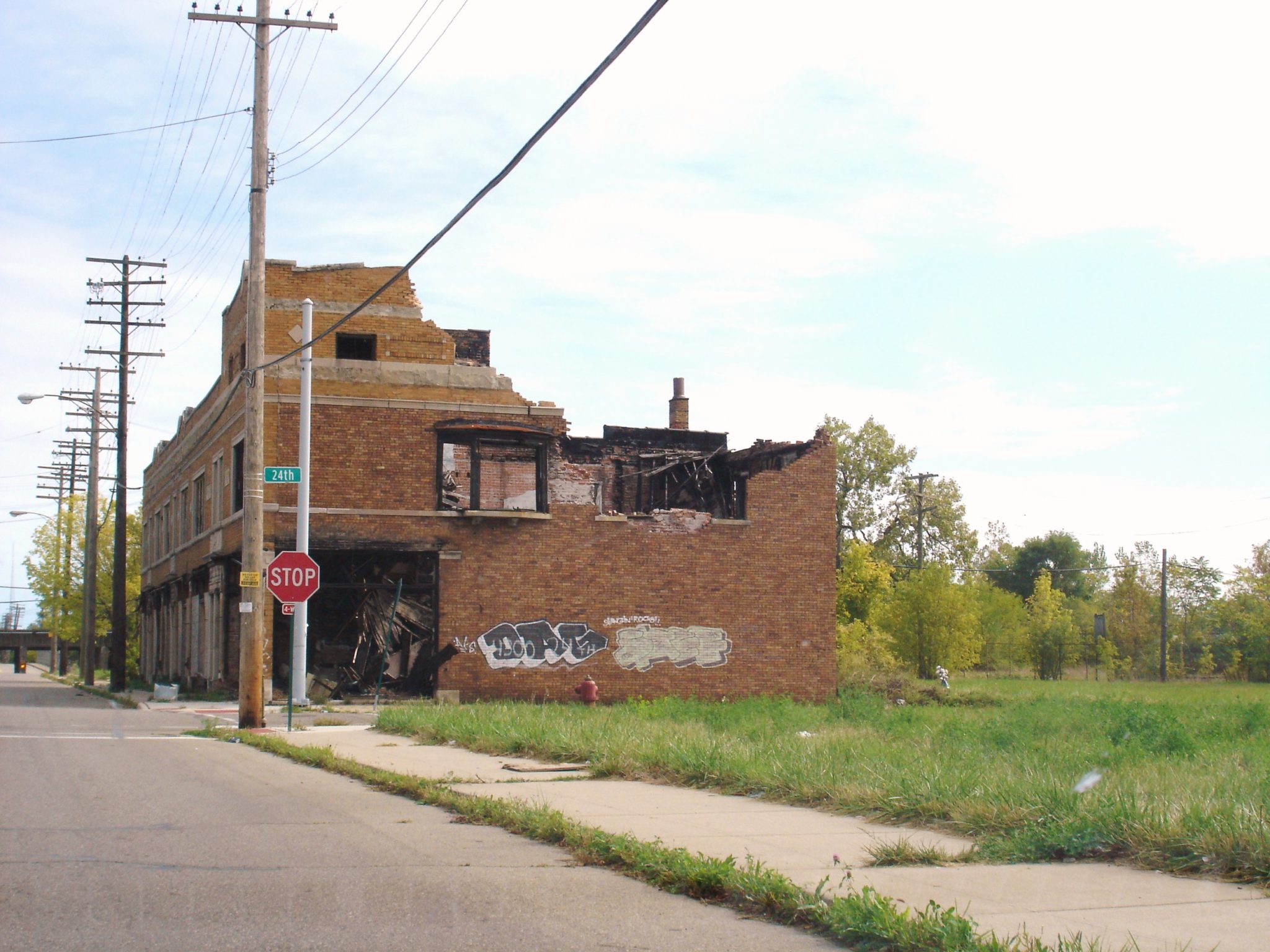 Legacy of Sprawl in Detroit: Overcoming the Automobile - WilderUtopia