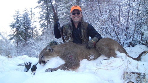 mountain lion hunting, Western Outdoor News