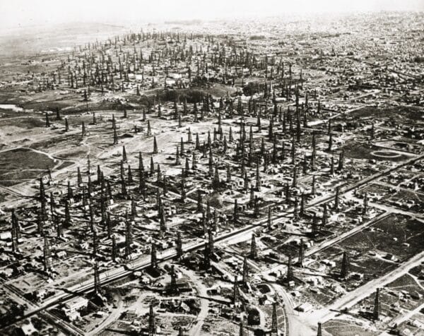 Signal Hill, drilling in Los Angeles